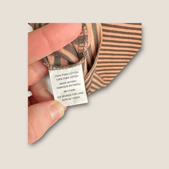 Demylee New York Striped Turtleneck Top Size Large - Picture 6 of 6